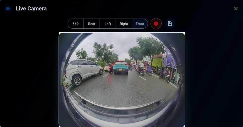 Dark Live Camera interface used by Kim Sentry with the camera feed preserved